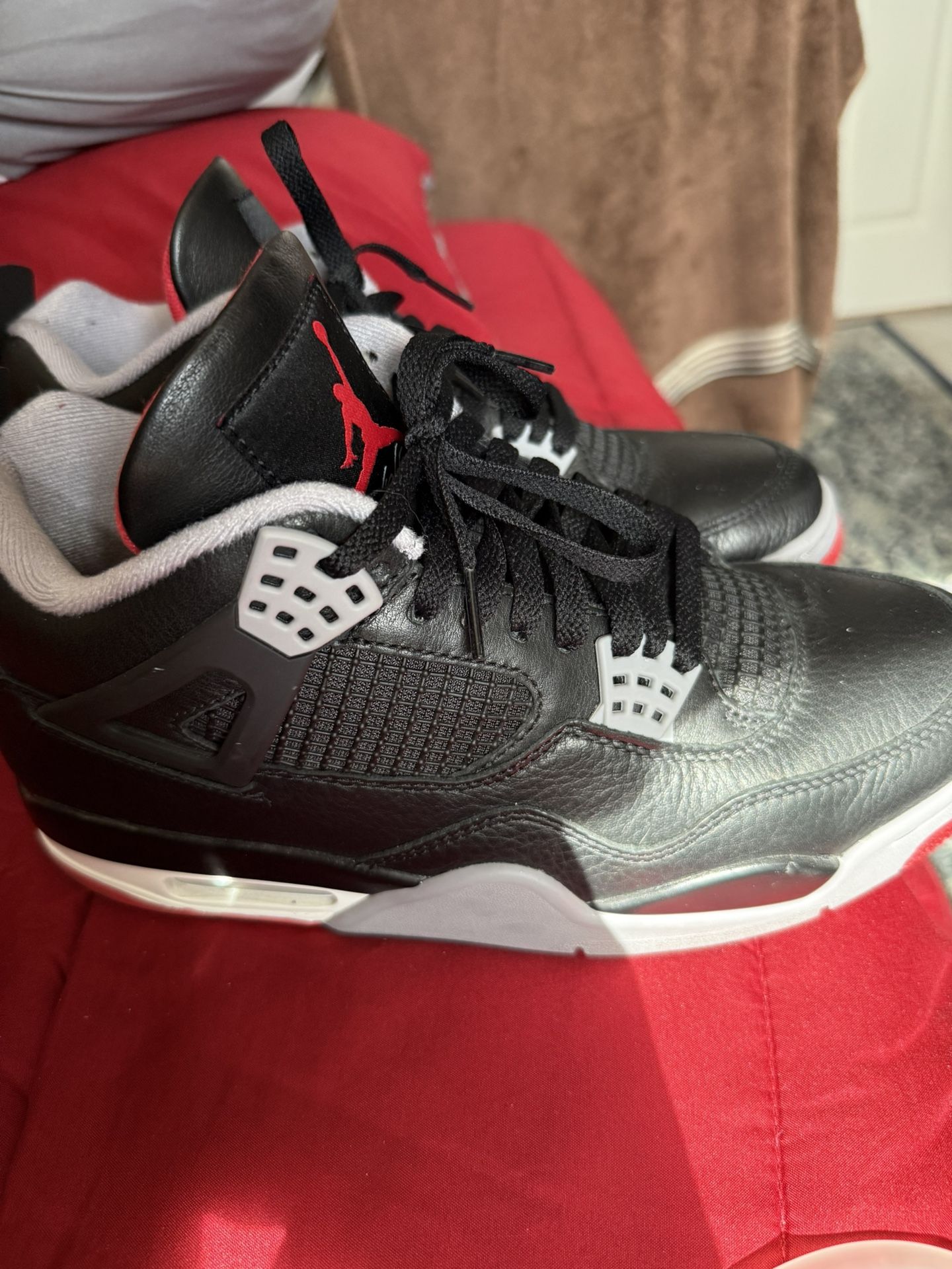 Jordan 4