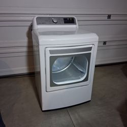 LG Gas Dryer Easy Load Door Excellent Working Condition