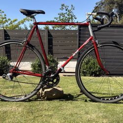 SR Semi-Pro Vintage Road Bike