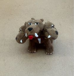 GUND Warner Bros. HARRY POTTER “Fluffy” CERBERUS The Three Headed Dog PLUSH Toy 👀 (please read description )