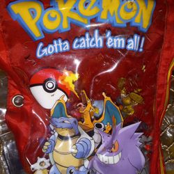 Collectible POKÉMON figurines 