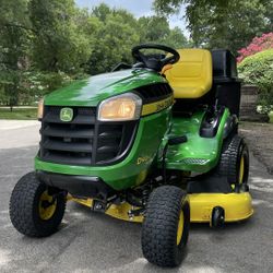In excellent, like-new condition and trouble-free D140 John Deere with only 51 hours, bagging system located in Grand Prairie, cash only. Thank you.