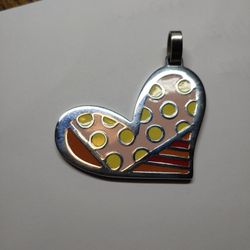 Britto Pendent