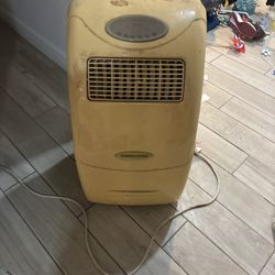 Title: Sunpentown Portable AC / Dehumidifier Unit – Works – Priced to Sell