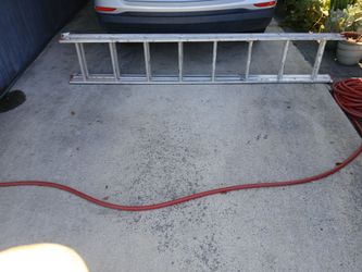 16 ft Aluminum Ladder