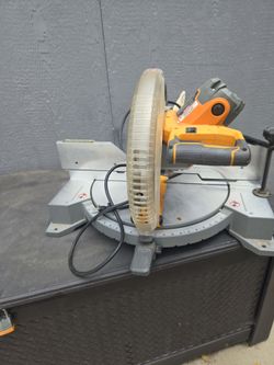 Miter saw