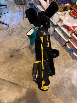 Women’s Golf Stand Bag with Clubs and Head Covers