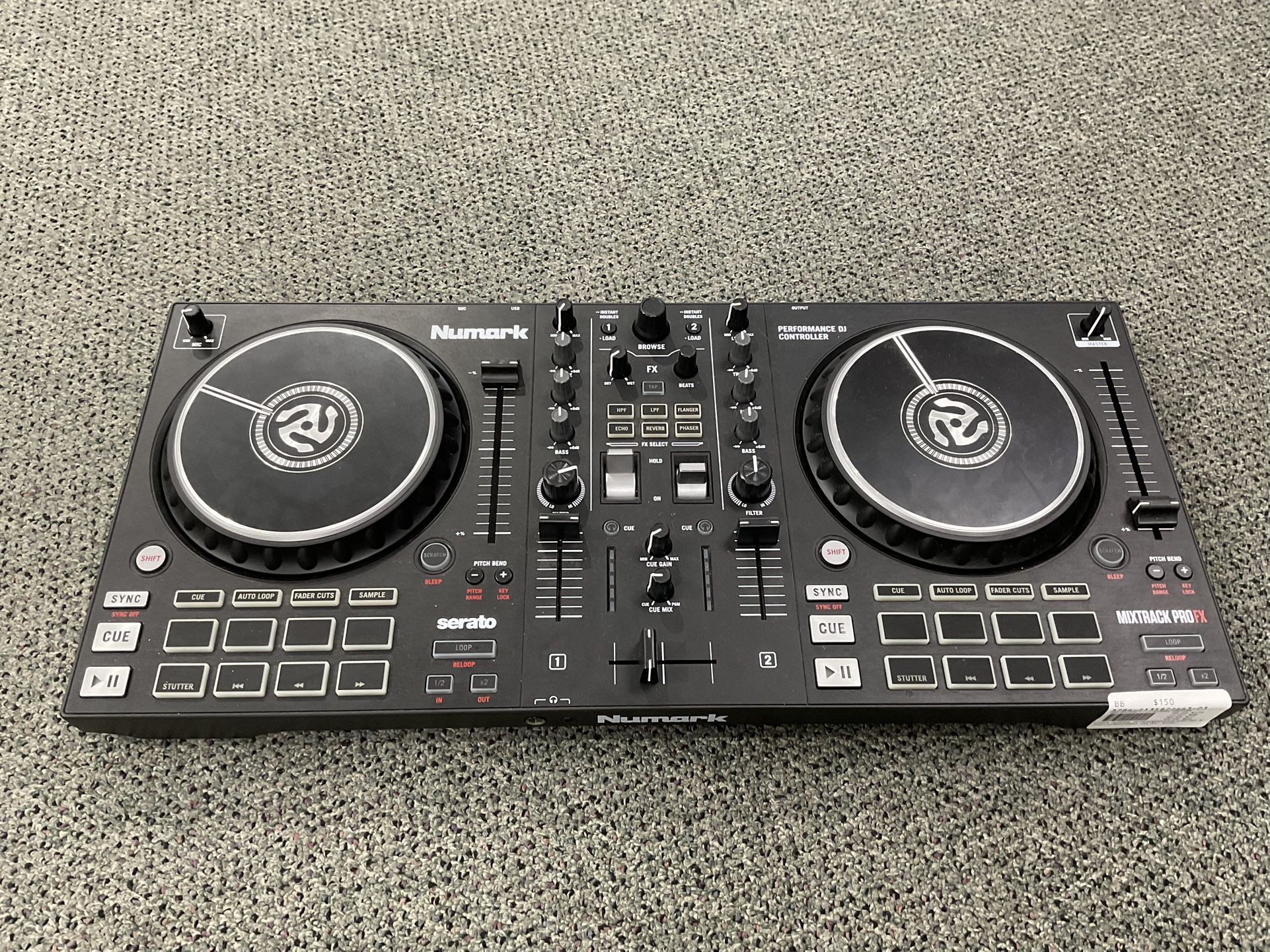 Numark Mixer Mixtrack Pro FX