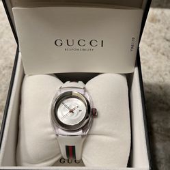 Gucci Woman’s Watch Mint Condition 