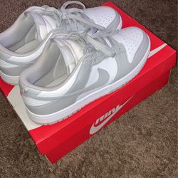 Nike Dunks Grey