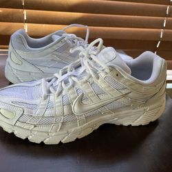 White Nike P6000