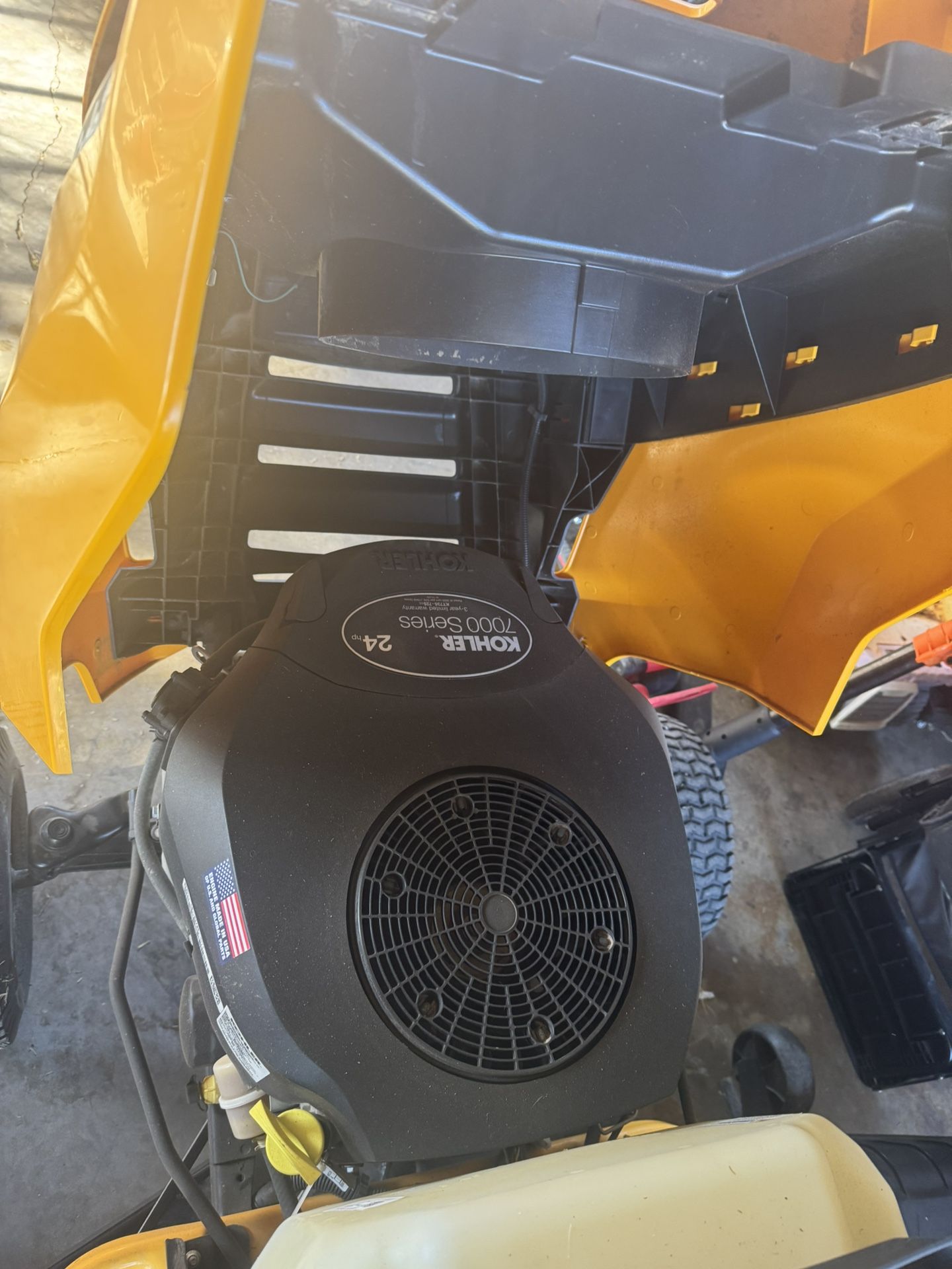 Cub Cadet Lawnmower 