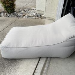 Used Outdoor Galpin Whisper Gray Lounger (Pickup Only)
