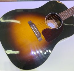 Gibson J-45 Standard Acoustic Guitar, 2022, Hard Case, NICE