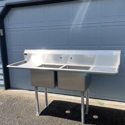 Elkay Commercial 2 Compartment SS Sink
