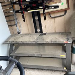 TV stand good condition