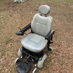 Jazzy Ultra 1143 Electric Wheelchair