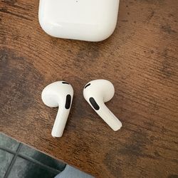 AirPods 3 (Used)