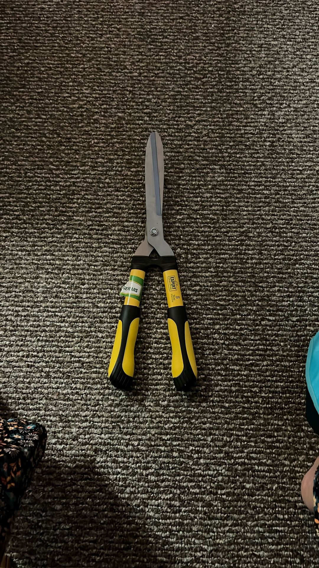 Lawn Shears Brand New