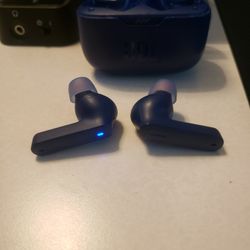 JBL ear Buds