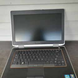 Dell Laptop - UNTESTED - AS IS - FOR PARTS!!!