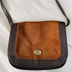 New  Genuine Leather Tignanello Purse W/strap 