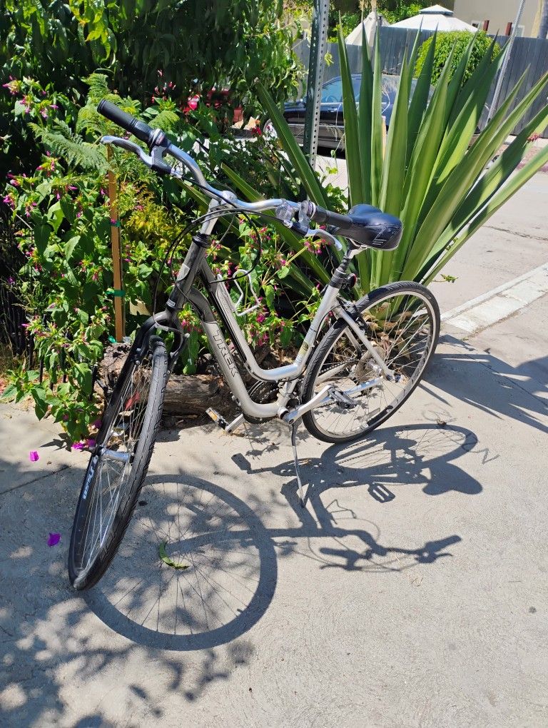 7 Speed Trek Bike