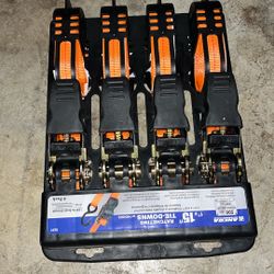 Pack Of 4 Ratchet Straps