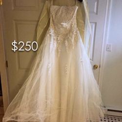 Wedding dress