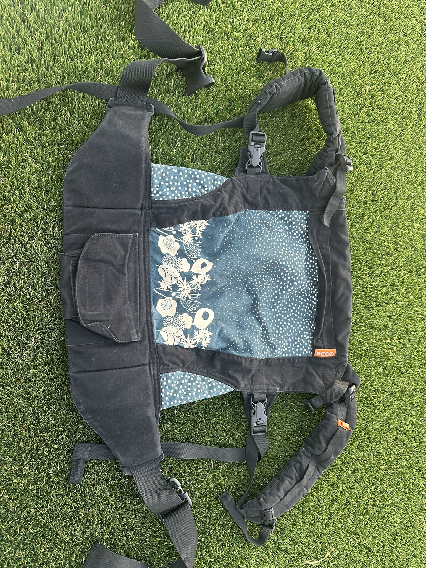 Beco baby carrier floral print