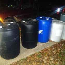 55 Gallon Plastic Thicker Drums 