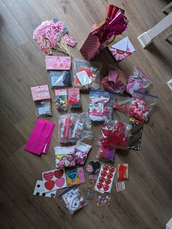Valentine's crafts and party stuff!