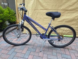 Women's Schwinn Sidewinder Mountain Bike
