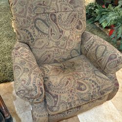 Reclining Chair 