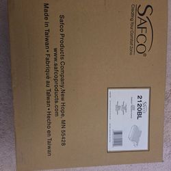Safco ergonomic adjustable footrest