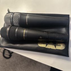 2 Used CAD CAD95 Condenser Microphones