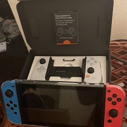 (BUNDLED OR BOUGHT SEPERATELY) READ DESCRIPTION BELOW