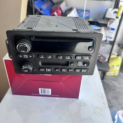 Hummer H2 Radio