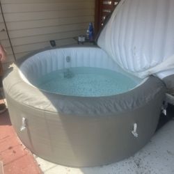 Hot tub