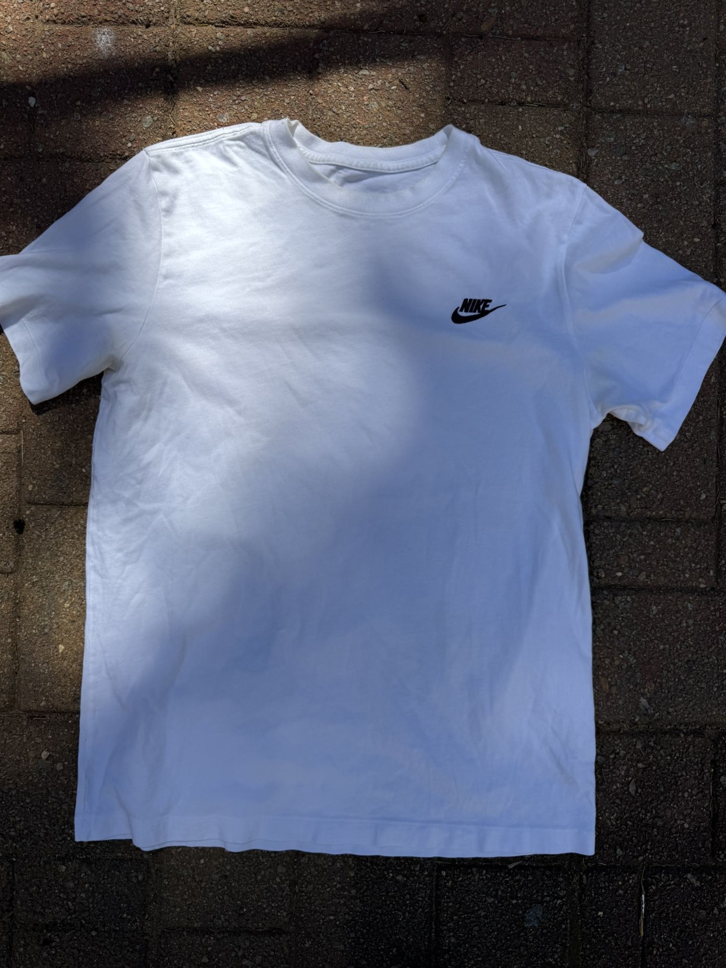 NIKE TEE SHIRT