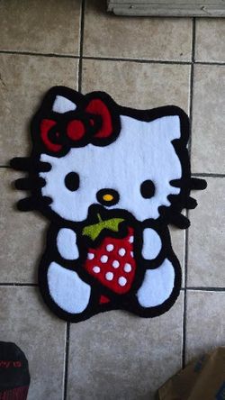 NEW HELLO KITTY TUFTED RUG