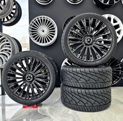 🔥Mercedes Benz rims and tires 20” STAGGERED cash OTD gloss Black🔥