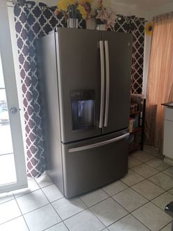 GE Refrigerator