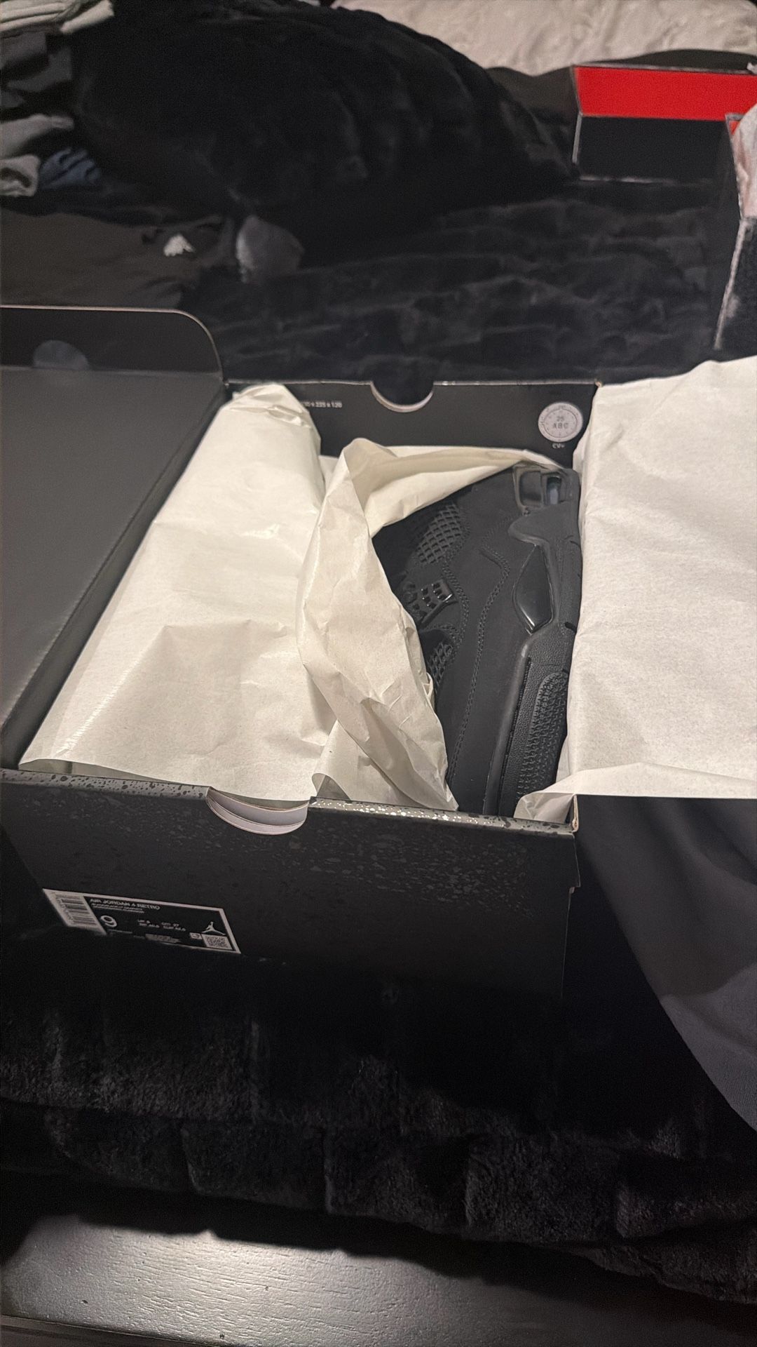 Black Cat 4s Size 9 350