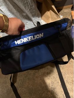 Henkelion Dog Carrier