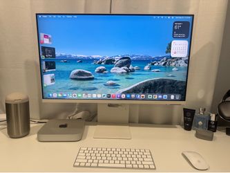 Mac Mini M1 / Bundle with Samsung M8 & Magic Keyboard & Mouse