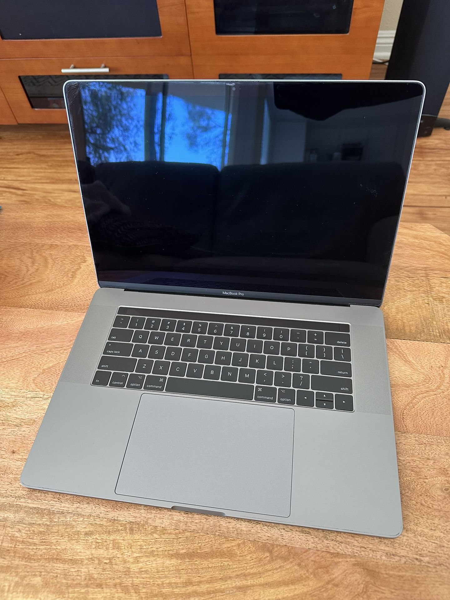MacBook Pro (15 Inch, 2016) Touch Bar TB SSD (Flash Storage)
