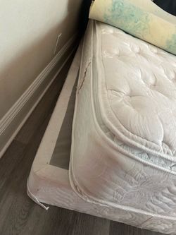 Twin bed