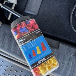 IDEAL® WireTwist™ Wire Connectors – 300 Pack 