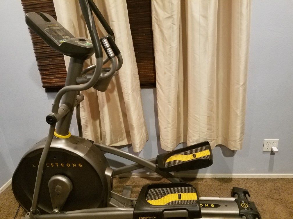 Livestrong Elliptical LS 10.0E